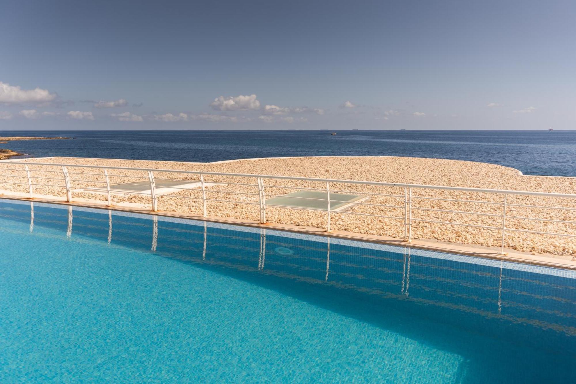 Appartamento Waters-Edge Complex Marsaskala Esterno foto